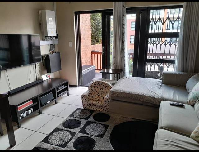 2 BEDROOM TOWNHOUSE FOR SALE IN STRELITZIA